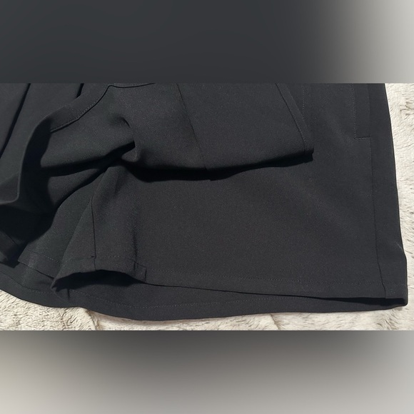 Athleta Black Endless Pleated Skort Size 4 - Picture 6 of 13